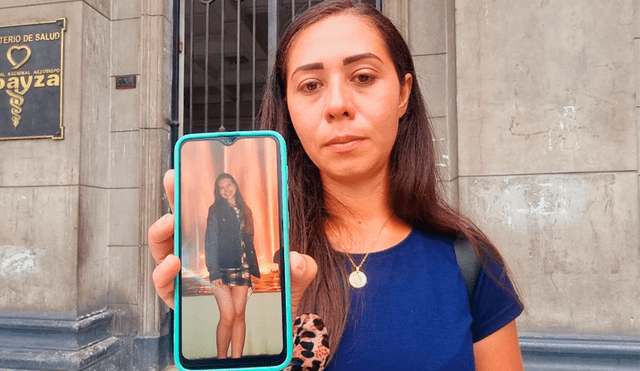 Paola Fernández, hermana de la víctima, aseguró que solicitaron la historia clínica de la joven, pero el establecimiento nunca respondió al pedido. Foto: Vanessa Sandoval - La República