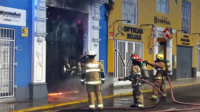 Fuego solo dejó daños materiales. Foto: Ozono Televisión