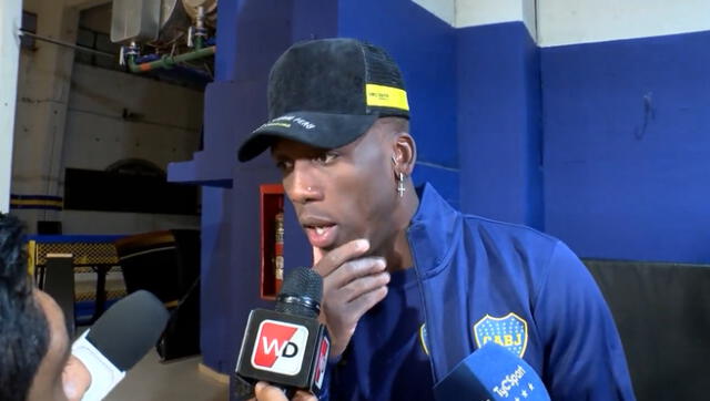 Luis Advíncula marcó su segundo gol con Boca Juniors. Foto: Captura Willax Deportes