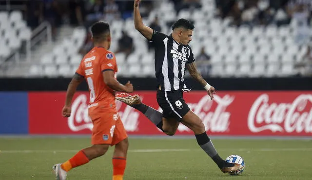 César Vallejo debutó con derrota. Busca dar la sorpresa en Brasil. Foto: Vítor Silva/ BFR