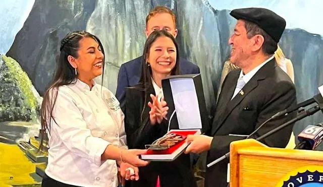 Ayacuchanas fueron reconocidas como “Embajadores de la Gastronomía Peruana”. Foto: El Peruano