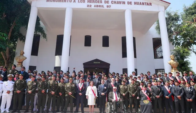 Boluarte hizo el anuncio durante el XXVI aniversario de la operación Chavín de Huántar. Foto: Presidencia