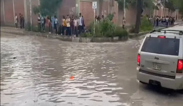 Varias familias se quedaron sin hogar por las fuertes lluvias. Foto: La República.