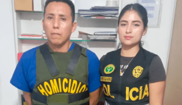 Agentes de la Policía Nacional encontraron en flagrancia al sujeto que se hacía pasar por médico. Foto: PNP/La República