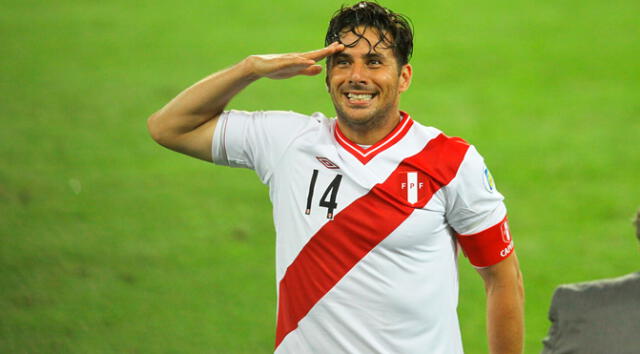 Claudio Pizarro jugó cinco eliminatorias con la selección peruana. Foto: GLR