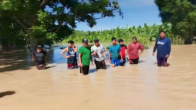 Río Chira inundó sembríos en la margen izquierda. Foto: Facebook Maricruz Zeta