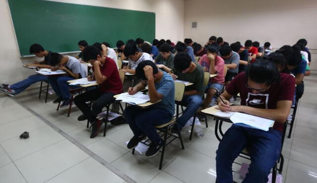 Para ingresar a una universidad estatal en el Perú se debe obtener un alto puntaje en el examen de admisión. Foto: Andina