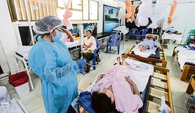 Saturados. Regiones como Loreto, Madre de Dios, Piura y Lambayeque enfrentan un incremento acelerado de casos de dengue y otras enfermedades. Foto: difusión