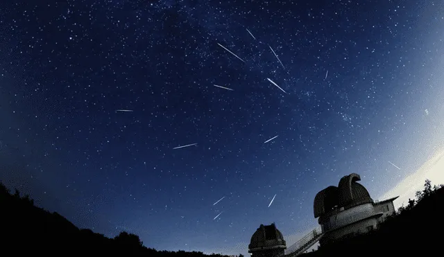 La lluvia de estrellas Eta Acuáridas es causada por el ingreso de restos del cometa Halley a la atmósfera. Foto: NAOJ La lluvia de estrellas Eta Acuáridas es causada por el ingreso de restos del cometa Halley a la atmósfera. Foto: NAOJ