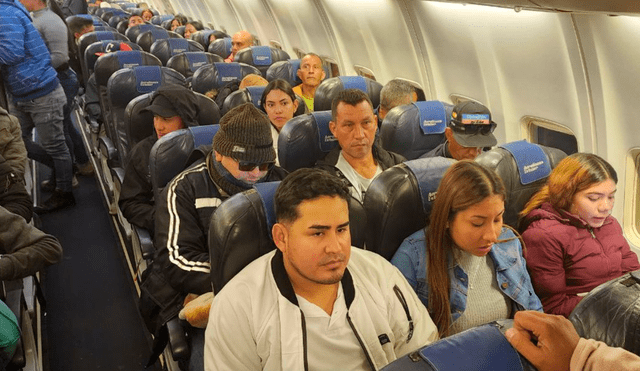 Más de un ciento de ciudadanos venezolanos retornaron a su país en vuelo humanitario, como parte del Plan vuelta a la patria. Foto: Cancillería Venezuela/Twitter