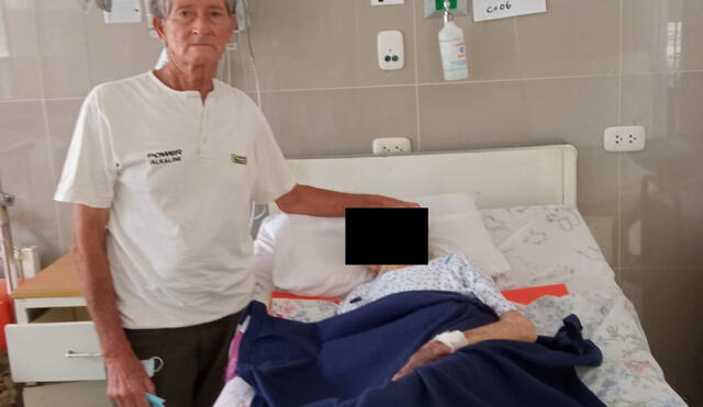 Mujer fue dada de alta del Hospital La Caleta. Foto: Chimbote Noticias