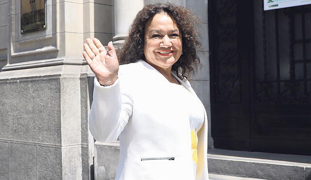 Denunciada. María Acuña, investigada en la SAC y Fiscalía. Foto: difusión