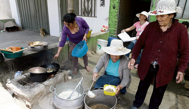 Desamparados. Pobreza afectó al 27,5% de los peruanos. Foto: difusión