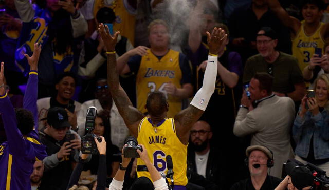 Los Angeles Lakers avanzaron a la gran final de la Conferencia Oeste. Foto: EFE