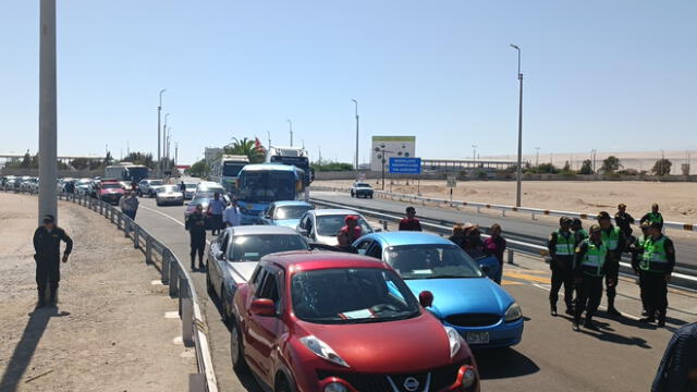 Al menos 8.000 turistas chilenos no llegaron a Tacna por problemas en la frontera. Foto: Liz Ferrer