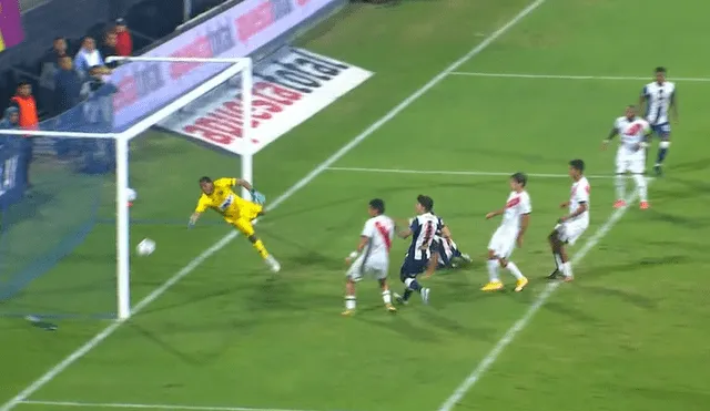 Carlos Zambrano anotó su segundo gol oficial con Alianza Lima. Foto: captura Liga 1 Max - Video: Liga 1 Max