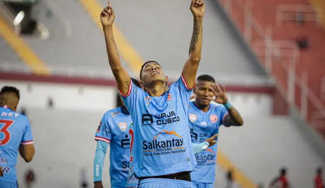 Goleador. El último lunes Quevedo fue figura con sus dos golazos. Foto: Rodrigo Talavera/ LR