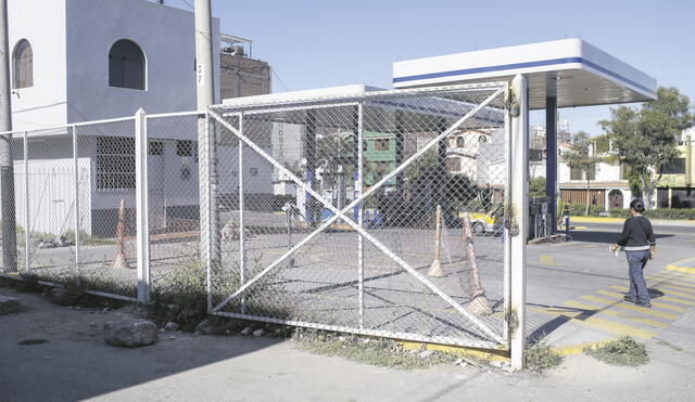 Rejas. Vecinos volvieron a colocarlas, ante inseguridad. Foto: Rodrigo Talavera/ LR