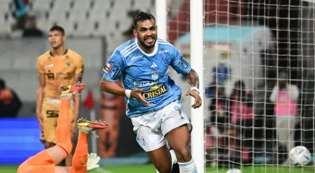 Sporting Cristal volteó el partido contra Cusco FC en el Estadio Nacional por la Liga 1. Foto: Liga de Fútbol Profesional