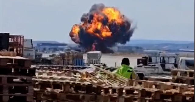 Momento del impacto de la nave con el suelo zaragozano. Foto: ZGZDENUNCIA - Video: CNN