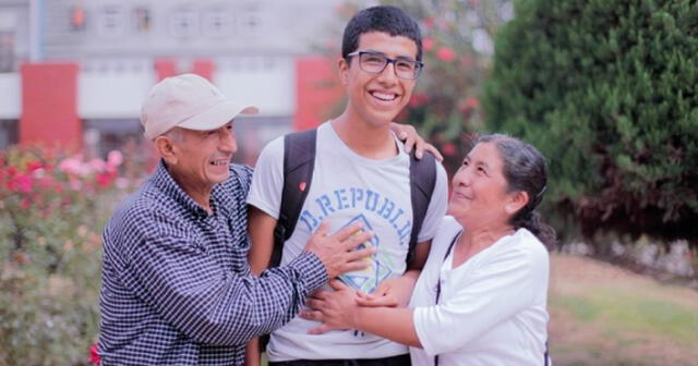 A sus 16 años obtuvo el mejor puntaje en el concurso del Pronabec. Foto: Andina