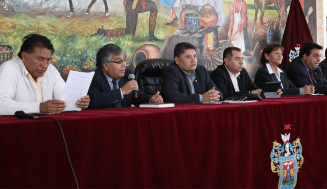 Exposición. Alcalde Rivera indicó que el SIT sigue adelante. Foto: La República