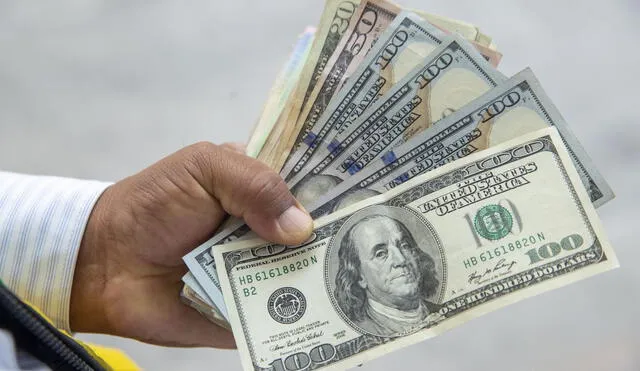 Dólar cerró a la baja en S/3,6770 este viernes 26 de mayo. Foto: Andina