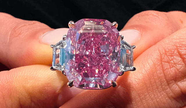 El diamante rosa, denominado Eternal Pink, fue vendido por una casa de subastas. Foto: Sotheby's