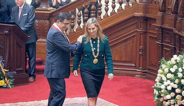 Controvertida. Alva presidió Congreso hasta el año pasado. Foto: Félix Contreras/La República