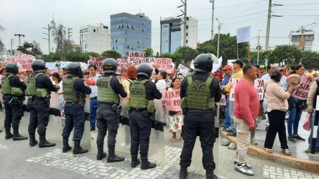 Justicia. Manifestantes pidieron se sentencie a Fernández.