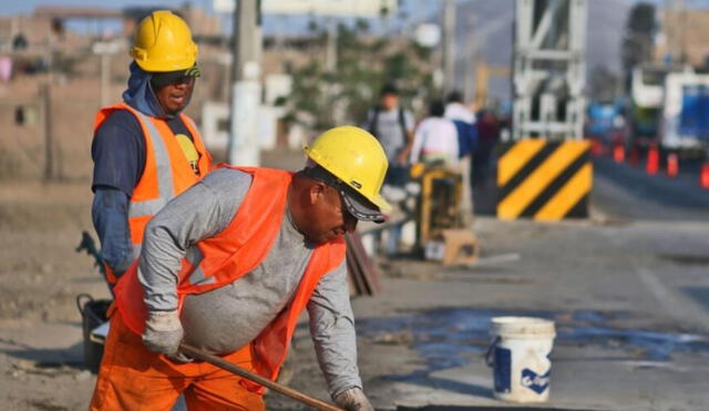 La población ocupada aumentó en 6,0% en relación al 2019, de acuerdo al informe del INEI. Foto: Instituto Peruano de Economía