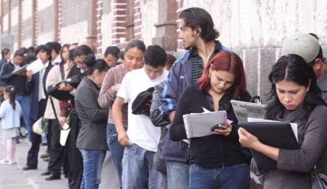 Tasa de desempleo femenino se ubicó en 7,6%, mientras que en varones registró un 6%. Foto: Andina