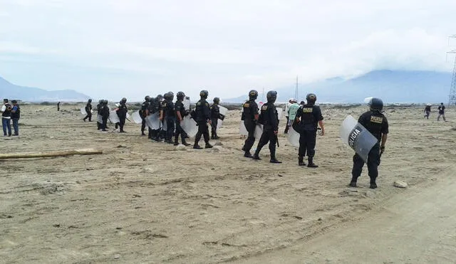 Recuperación. Muchas veces con apoyo de la Policía se ha logrado erradicar a los invasores. Foto: La Libertad