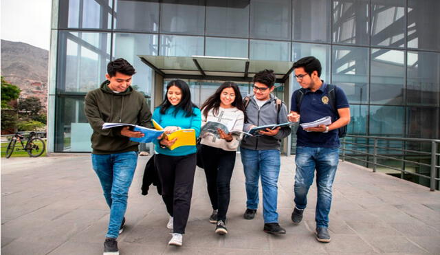 La norma referida a la obtención del grado de bachiller por parte de estudiantes universitarios fue aprobada por insistencia, pese a que fue observada por el Ejecutivo. Foto: Difusión