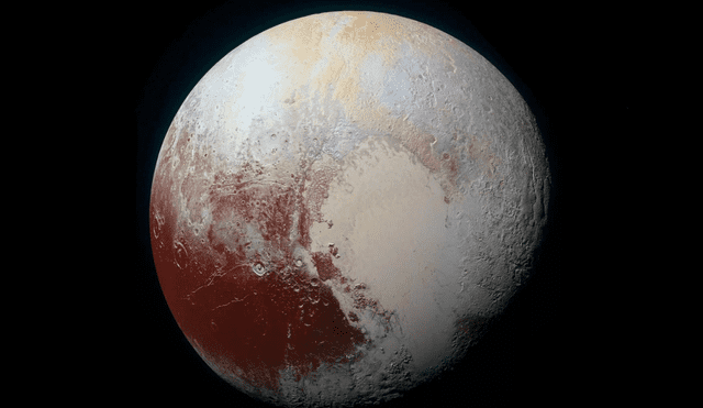 Conoce por qué Plutón fue reclasificado como 'planeta enano' y ya no forma parte del sistema planetario solar. Foto: NASA