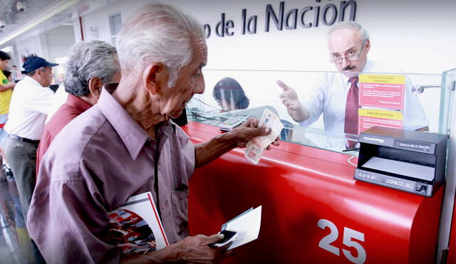 El MEF publicó este martes 20 de junio el documento con su fórmula para crear un nuevo sistema de pensiones. Foto: difusión/Banco de la Nación