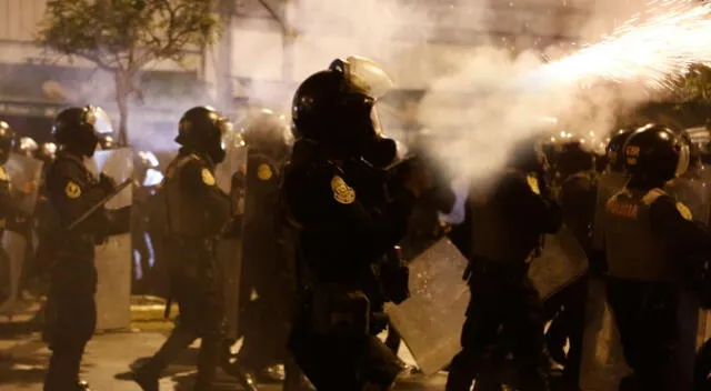 Jhon Torres es el segundo efectivo de la Policía que admite que se usaron armas durante protestas contra Dina Boluarte. Foto: EP