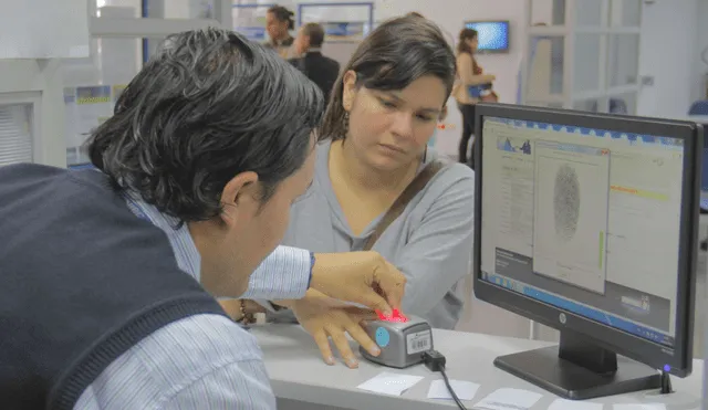 El servicio de verificación biométrica está destinado para personas jurídicas. Foto: Andina