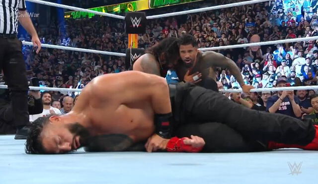 Nueva derrota para el Jefe Tribal. Los Usos se llevan en Money in the Bank. Foto: WWE.