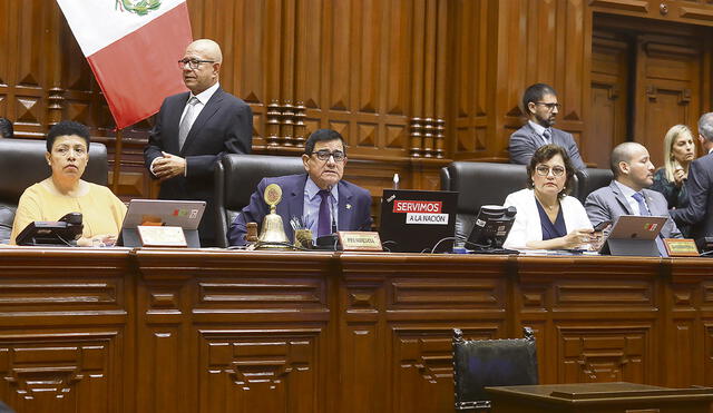 Falta de austeridad en medio de la crisis. La Mesa Directiva usa todos los recursos a favor del Parlamento, pero para donar dinero al Norte peruano, destinaron menos de S/40.000. Foto: difusión