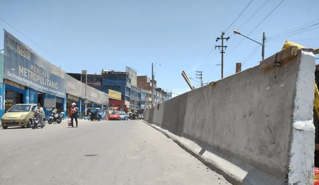 Obra. Trabajos de la avenida Vidaurrazaga están sin concluir. Foto: La República