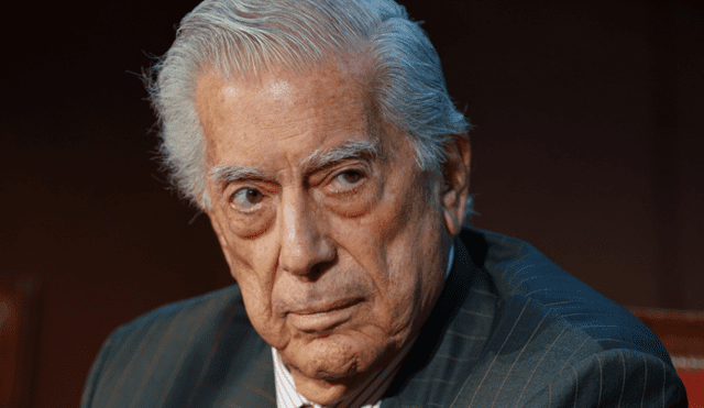 Mario Vargas Llosa fue internado por primera vez debido a la COVID-19 en el año 2022. Foto: Letras libres