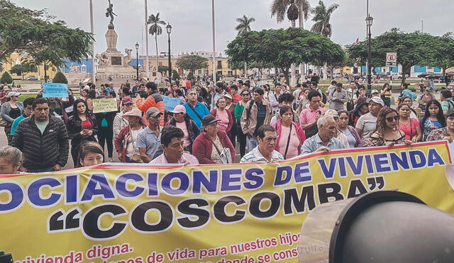 Protesta. Pobladores de Virú llegaron hasta Trujillo. Foto: Yolanda Goicochea/La República