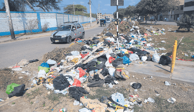 Basurales. Calles y avenidas de Chiclayo llenas de basura. Foto: Clinton Medina/La República