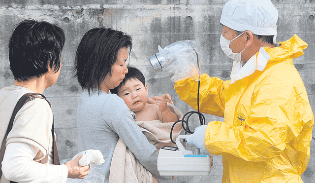 Radiación. Los sobrevivientes del terremoto y tsunami también se vieron afectados por altas dosis de radiactividad proveniente de Fukushima. Foto: EFE