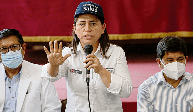 Rosa Gutiérrez anunció su renuncia al cargo cuando era interpelada en el Congreso. Foto: Rodrigo Talavera/La República