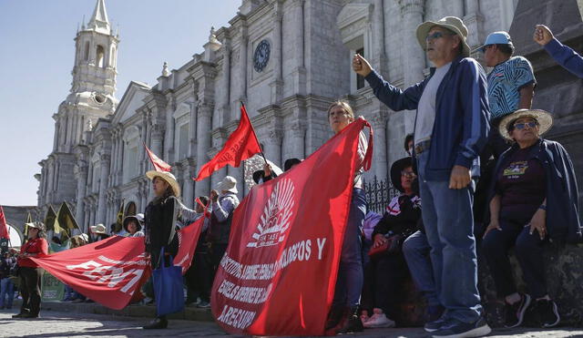 Organizaciones sociales de Arequipa realizarán marchas por la Ciudad Blanca. Foto: composición LR/Archivo GLR