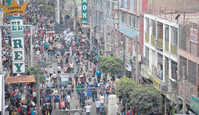 Impacto. Gamarra perdió la mitad de los S/6.600 millones que generaban antes de la COVID. Foto: difusión