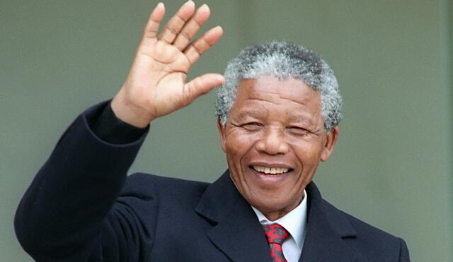 Nelson Mandela dedicó 67 años de su vida a la lucha por los derechos humanos y la justicia social. Foto: Esquire