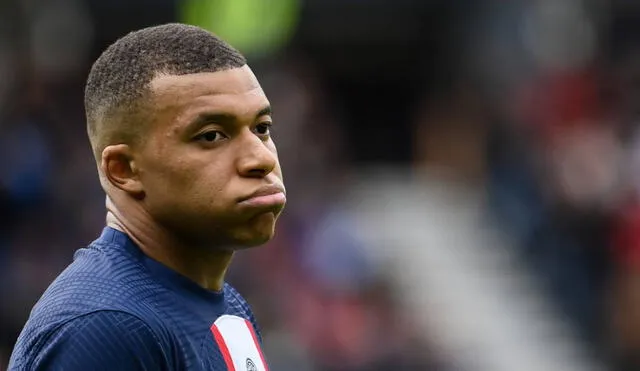 Kylian Mbappé planea respetar su contrato con el PSG hasta finales de junio 2024. Foto: AFP